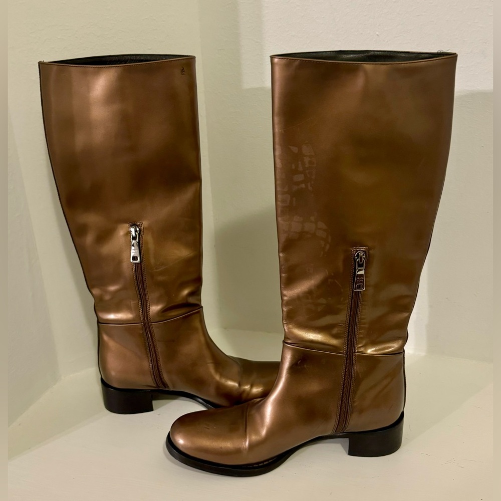 Prada leather boots, size 36. Tall leather boots with an iridescent copper-bronz